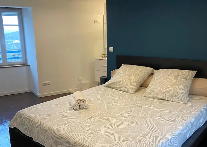 Nyaraló L'echappee Belle, Vue Panoramique Sur La Campagne Saint-Saturnin-de-Lenne