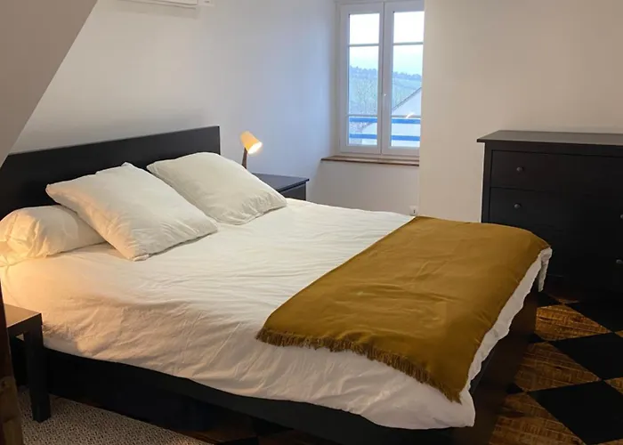 L'echappee Belle, Vue Panoramique Sur La Campagne *